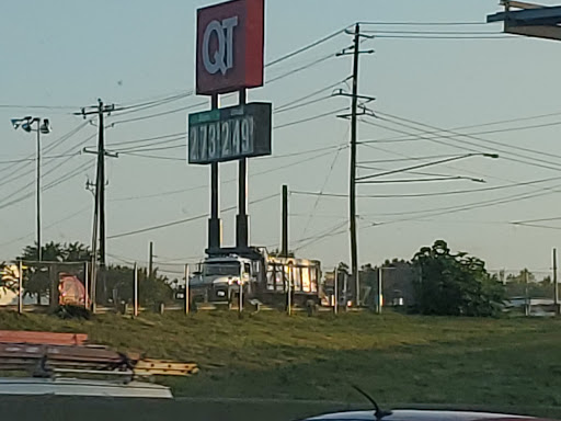 Gas Station «QuikTrip», reviews and photos, 5500 Buford Hwy NE, Doraville, GA 30340, USA