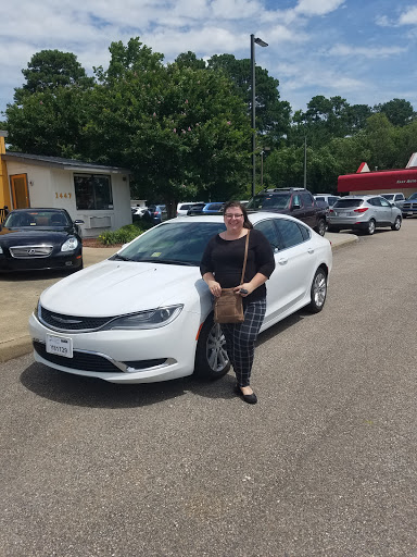Used Car Dealer «CarLotz», reviews and photos, 1447 S Military Hwy, Chesapeake, VA 23320, USA