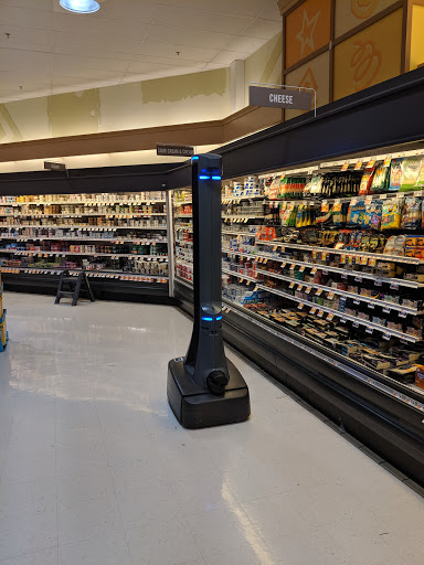 Shopping Mall «Lionville Shopping Center», reviews and photos, 168 Eagleview Blvd, Exton, PA 19341, USA