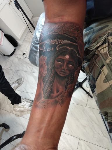 Explore 3x3 tattoo ideas for guys, creative tattoo ideas in Oak Grove, available at Empire28 Tattoo Studios