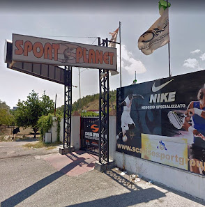 Scalise Sport Via Cotronei, 1, 88900 Crotone KR, Italia