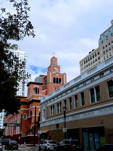 Sportswear Store «Shoe Gallery», reviews and photos, 244 NE 1st Ave, Miami, FL 33132, USA