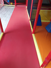 Terrain de jeux du Restaurant Big Top, parc de jeux indoor pour enfants à Genas, Lyon. - n°2