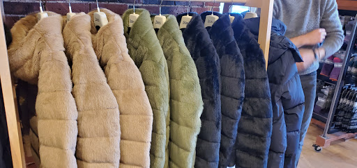 Clothing Store «Portland Dry Goods», reviews and photos, 235 Commercial St, Portland, ME 04101, USA