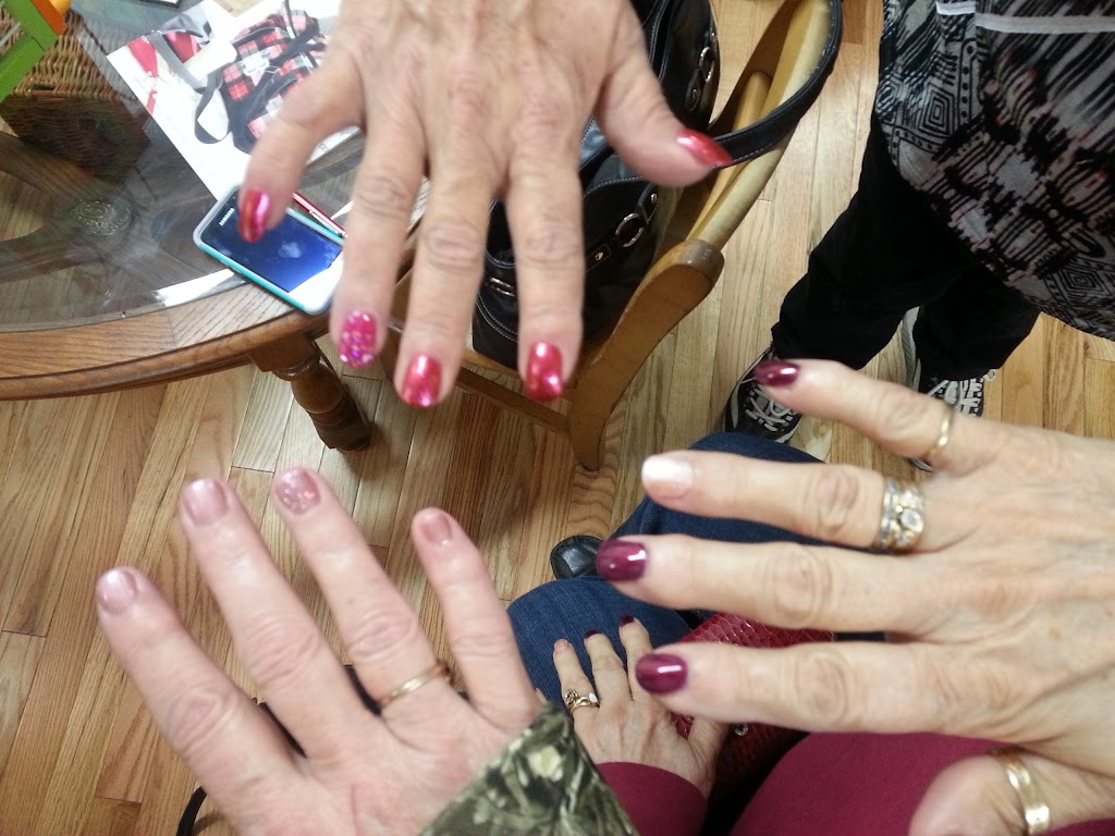 New You Salon & Tuxedos Pana, IL 62557 Services and Reviews