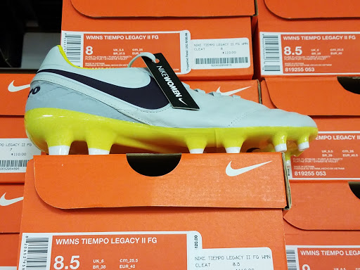 Sporting Goods Store «Stateline Sports», reviews and photos, 22 Bridge St, West Lebanon, NH 03784, USA