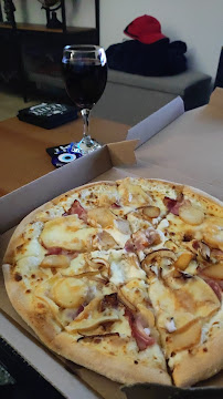 Plats et boissons du Pizzeria Domino's Pizza Elbeuf - n°11