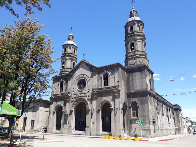 Opiniones de Catedral Santuario Nacional de Nuestra Señora de Guadalupe en Canelones - Iglesia
