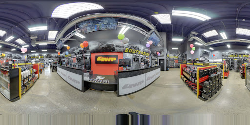 Truck Accessories Store «4 Wheel Parts - Oakland», reviews and photos, 1944 E 12th St, Oakland, CA 94606, USA