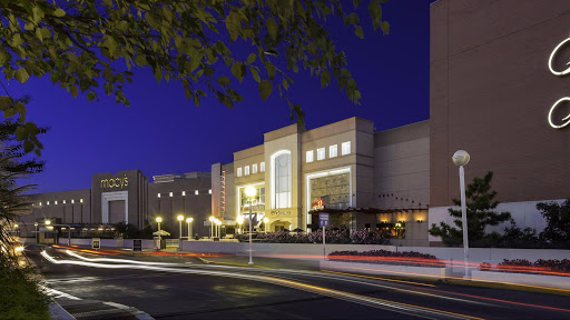 Shopping Mall «Tysons Galleria», reviews and photos, 2001 International Dr, McLean, VA 22102, USA