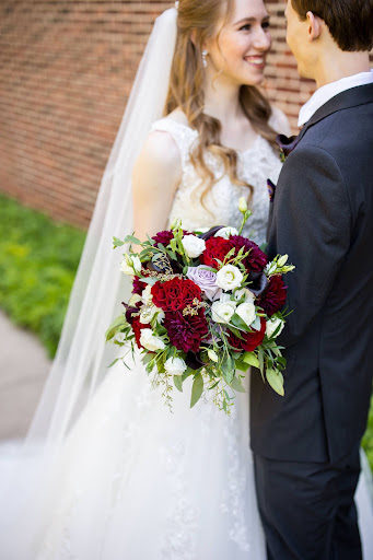 Florist «Lakeside Floral & Gift», reviews and photos, 109 Wildwood Rd, Willernie, MN 55090, USA