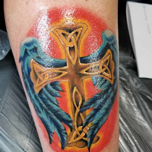 Tattoo and Piercing Shop «Hot Box Tattoos», reviews and photos, 1037 W Brandon Blvd, Brandon, FL 33511, USA