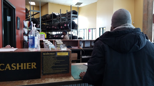 Used Auto Parts Store «Ace Auto Parts», reviews and photos, 754 Rice St, St Paul, MN 55117, USA