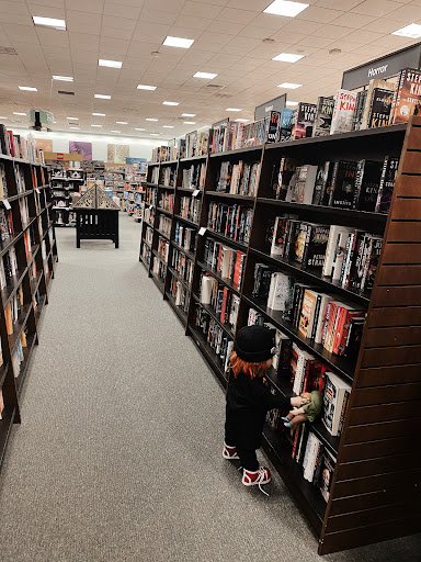 Book Store «Barnes & Noble», reviews and photos, 7157 Plaza Center Dr, West Jordan, UT 84084, USA