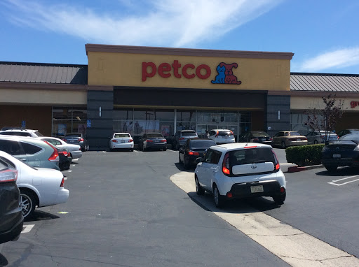 Pet Supply Store «Petco Animal Supplies», reviews and photos, 852 N Western Ave, San Pedro, CA 90732, USA