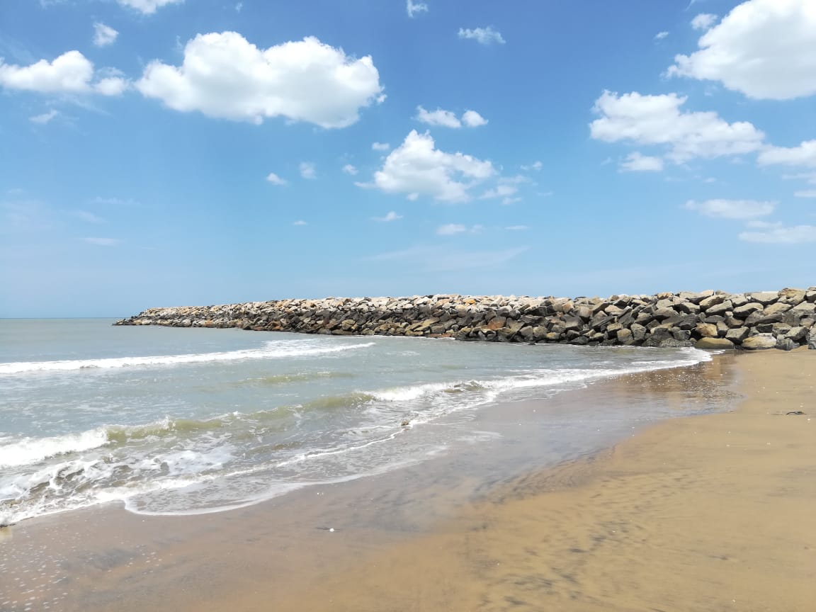 Foto von Old Beach Nagapattinam mit beiger sand Oberfläche