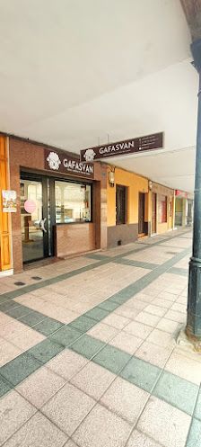 Gafasvan C. la Rúa, 27, 47600 Villalón de Campos, Valladolid, España