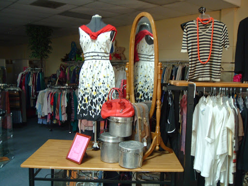 Thrift Store «Longmont Humane Society Thrift Store», reviews and photos, 700 Ken Pratt Blvd #216, Longmont, CO 80501, USA