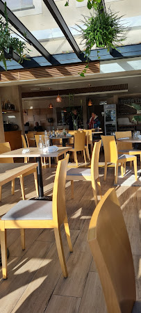 Atmosphère du Restaurant thaï Nulle Part Ailleurs à L'Isle-Adam - n°10