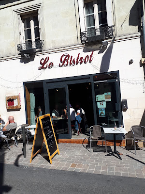 Le bistrot à Azay-le-Rideau