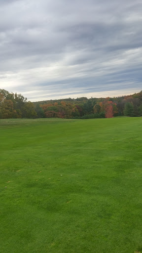 Country Club «Golf Courses - Hopkinton Country Club», reviews and photos, 204 Saddle Hill Rd, Hopkinton, MA 01748, USA