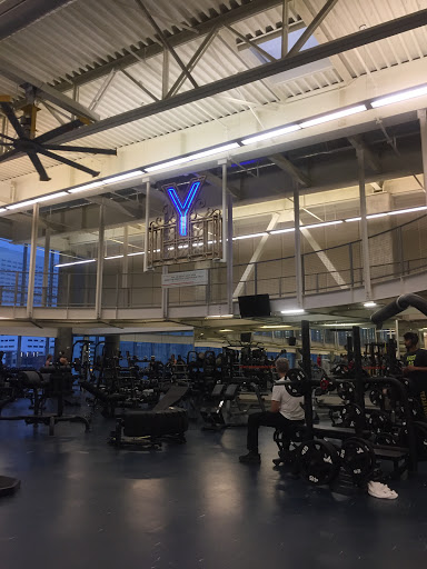 Non-Profit Organization «Tellepsen Family Downtown YMCA», reviews and photos, 808 Pease St, Houston, TX 77002, USA