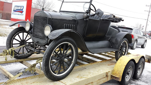 Auto Body Shop «Maaco Collision Repair & Auto Painting», reviews and photos, 252 Commonwealth Dr, Carol Stream, IL 60188, USA