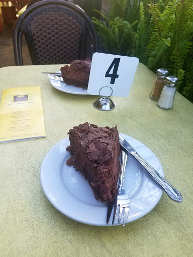 Bakery «Yellow Vase», reviews and photos, 1805 S Catalina Ave, Redondo Beach, CA 90277, USA