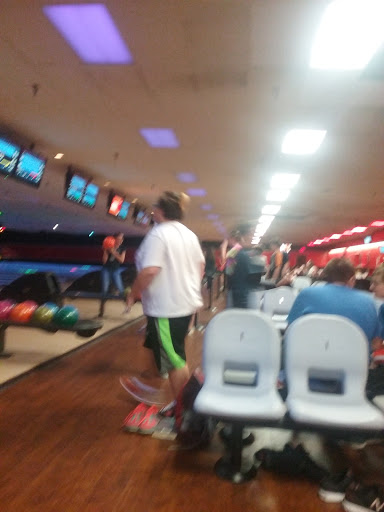 Bowling Alley «AMF Lancaster Lanes», reviews and photos, 4913 Transit Rd, Depew, NY 14043, USA