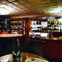 Atmosphère du Restaurant gastronomique Restaurant Les P'tits Fayots à Toulouse - n°9