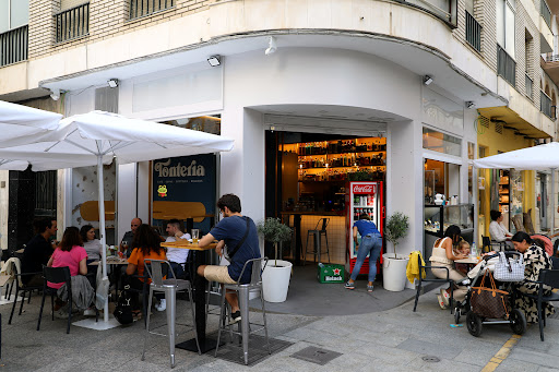 Café bar Tonteria - Carrera Espinel, 40, 29400 Ronda, Málaga