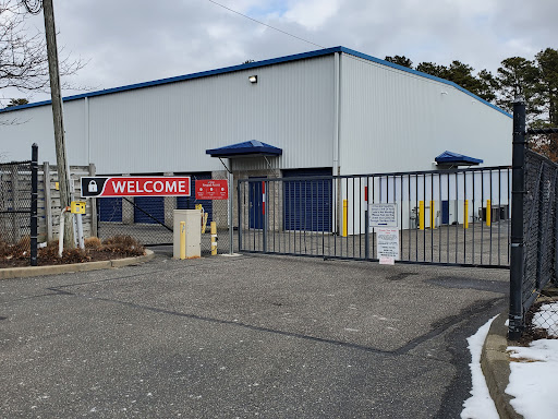 Self-Storage Facility «Simply Self Storage - Bayport», reviews and photos, 709 Church St, Bayport, NY 11705, USA