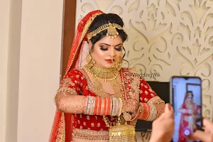 Weddingwik Bridal Makeup Studio image