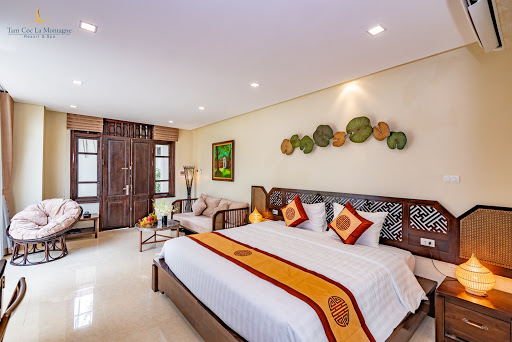 Af1qipn8aoogvcey2ytdz7nylyisu7wqqqwz3cub47za