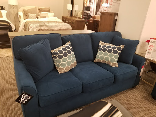 Shopping Mall «Inland Center», reviews and photos, 500 Inland Center Dr, San Bernardino, CA 92408, USA