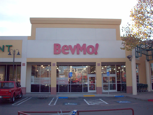 BevMo!, 5717 Christie Ave, Emeryville, CA 94608, USA, 