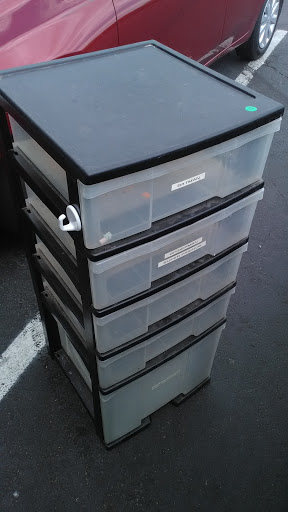 Thrift Store «Society of St. Vincent de Paul - Thunderbird Thrift Store», reviews and photos, 3547 W Thunderbird Rd, Phoenix, AZ 85053, USA