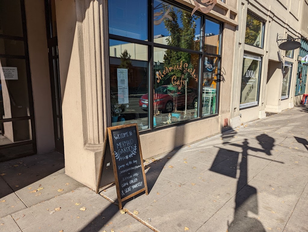 Mermaid Garden Cafe 97601