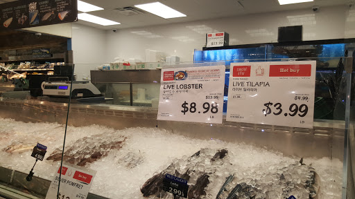 Korean Grocery Store «H Mart», reviews and photos, 3385 Milwaukee Ave, Northbrook, IL 60062, USA