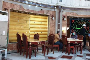 Lazim Chlebh Restaurant image