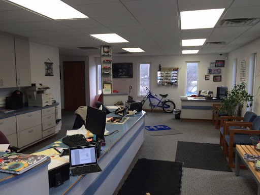 Auto Body Shop «Dave Owens Auto Body», reviews and photos, 5997 Hamilton Cleves Pike Rd, Cleves, OH 45002, USA