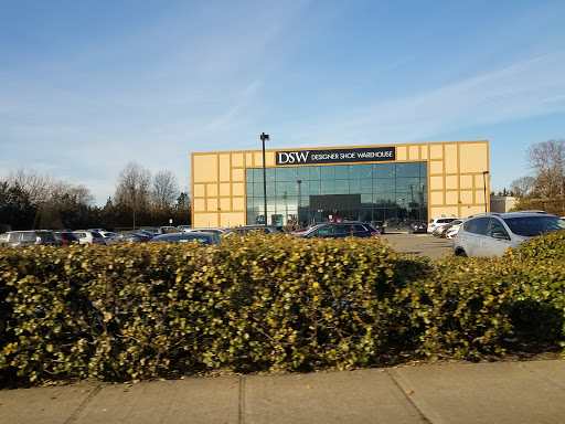 Shopping Mall «The Gallery at Westbury Plaza», reviews and photos, 900 Old Country Rd, Garden City, NY 11530, USA