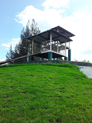 Opiniones de Parque Infantil y Skatepark Salcedo en Salcedo - Museo