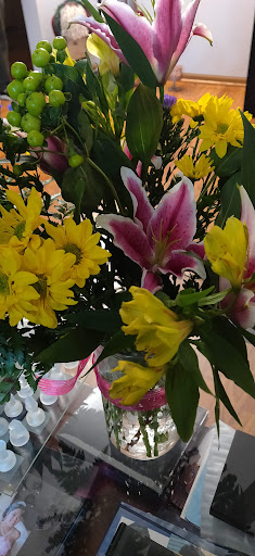 Florist «Flowers By Jan», reviews and photos, 3036 South 13th Street, Milwaukee, WI 53215, USA