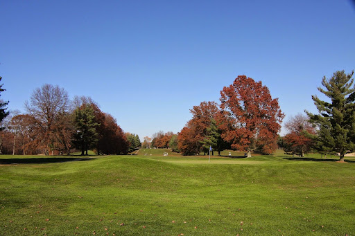 Golf Course «Spring Hills Golf Course», reviews and photos, 6571 S Cleveland Massillon Rd, Clinton, OH 44216, USA