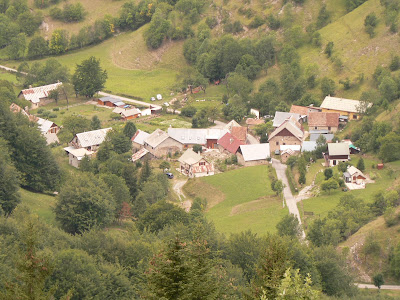 Village des Fallavaux à La Salette-Fallavaux
