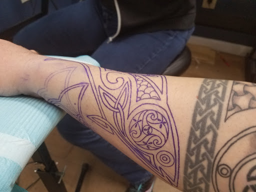 Tattoo Shop «Iron Lotus Tattoo», reviews and photos, 521 Pulaski Hwy A, Joppa, MD 21085, USA