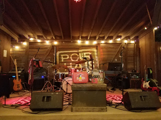 Bar «Pour Haus Patio Bar», reviews and photos, 343 W San Antonio St, New Braunfels, TX 78130, USA