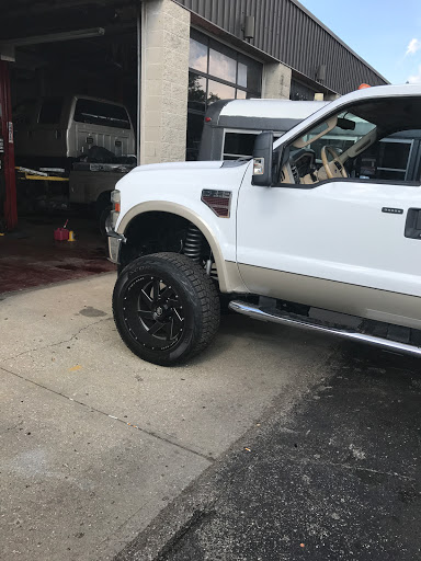 Auto Repair Shop «Fast Lane Auto Repair», reviews and photos, 9 N Shortridge Rd, Indianapolis, IN 46219, USA