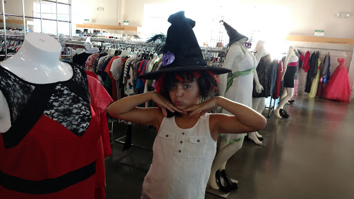 Thrift Store «Goodwill», reviews and photos